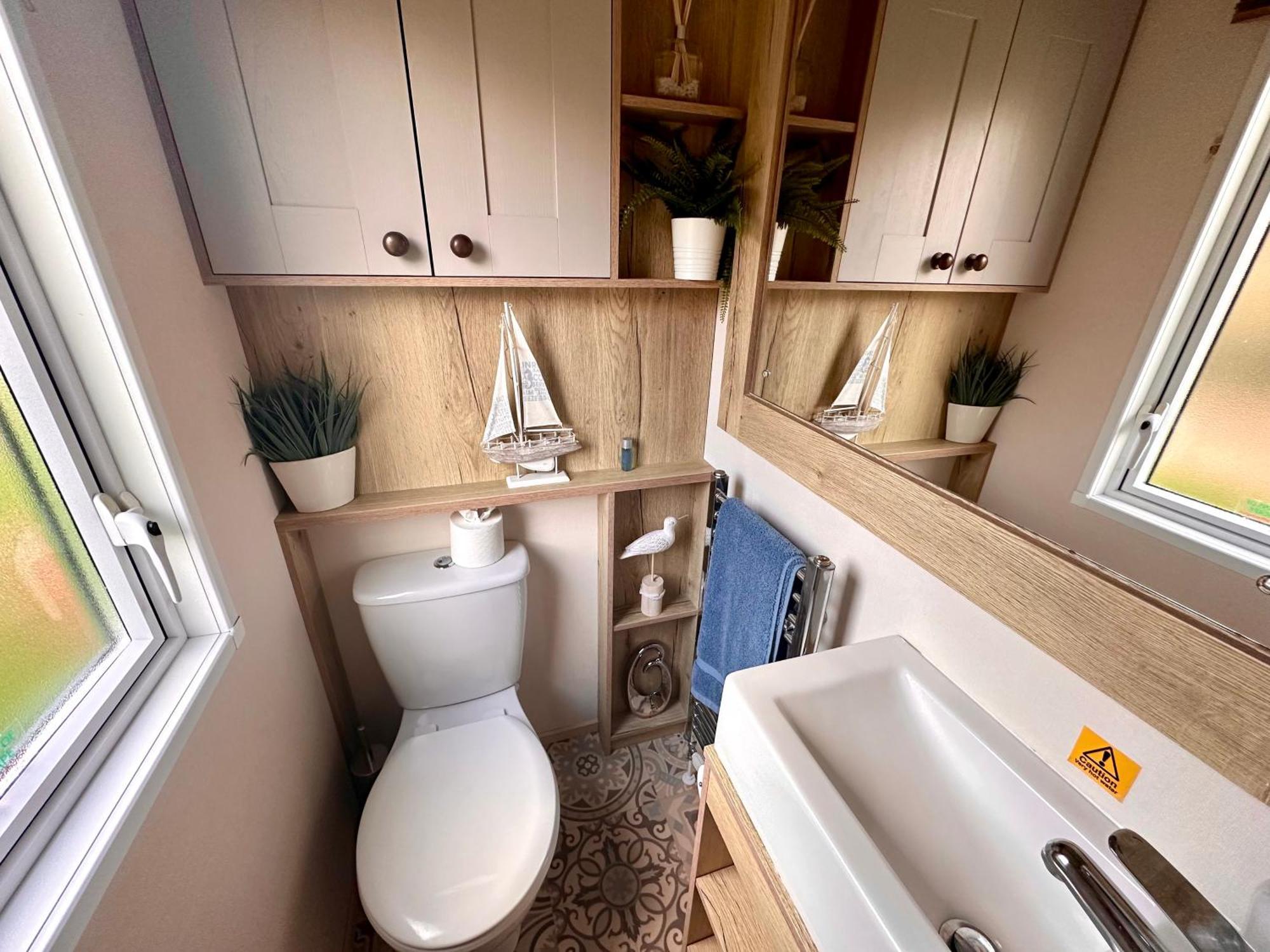 The Boat House, Hot Tub Lodge サウス・サーニー エクステリア 写真
